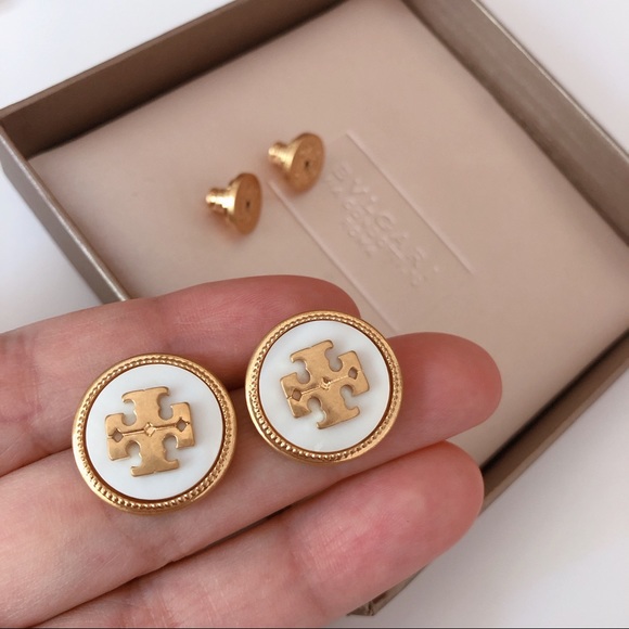 Tory Burch Mother-of-pearl T Logo Stud Earring - Picture 2 of 9
